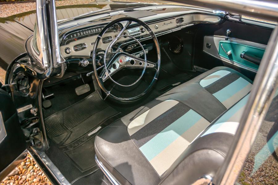 Интерьер Chevrolet Bel Air Impala (1847) 1958 года  (фото 34 из 40)